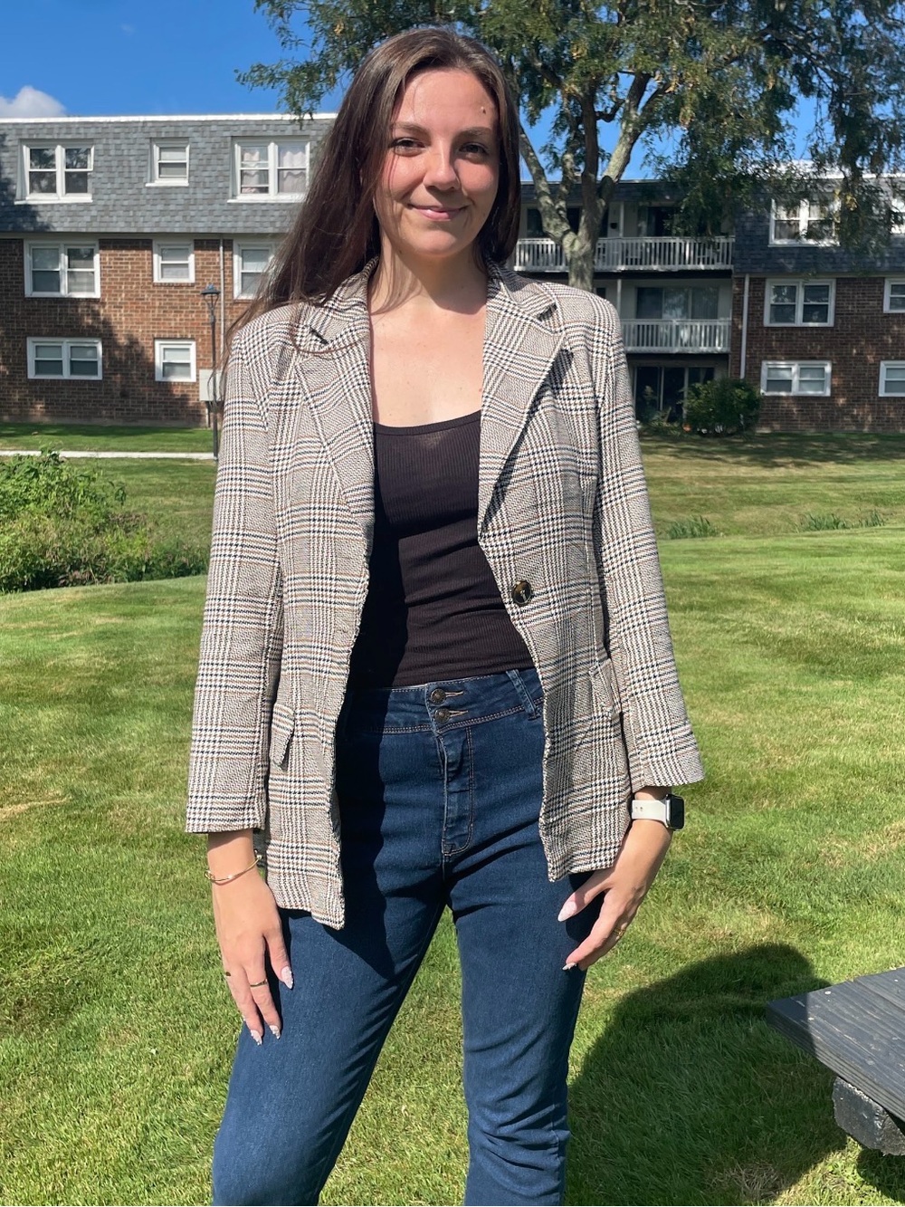 Boohoo Plaid Single-Button Blazer in Taupe and Black